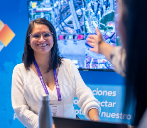 Revive CUE 2024: Innovación y Sostenibilidad en 48 Horas
